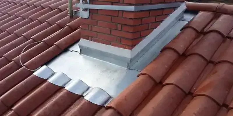 travaux de zinguerie et pose de gouttières zinc à Montsapey